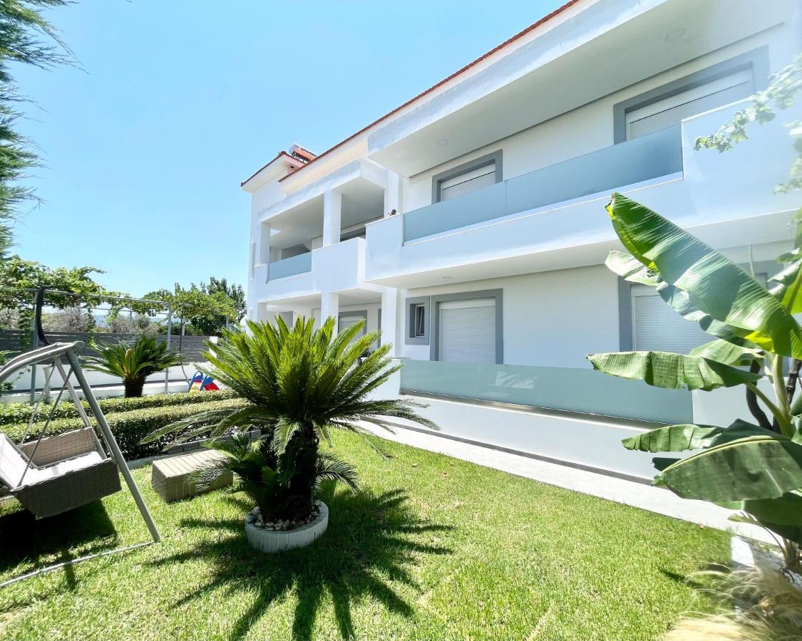 White House Kokas Luxury Apartments Kremastí Exterior foto